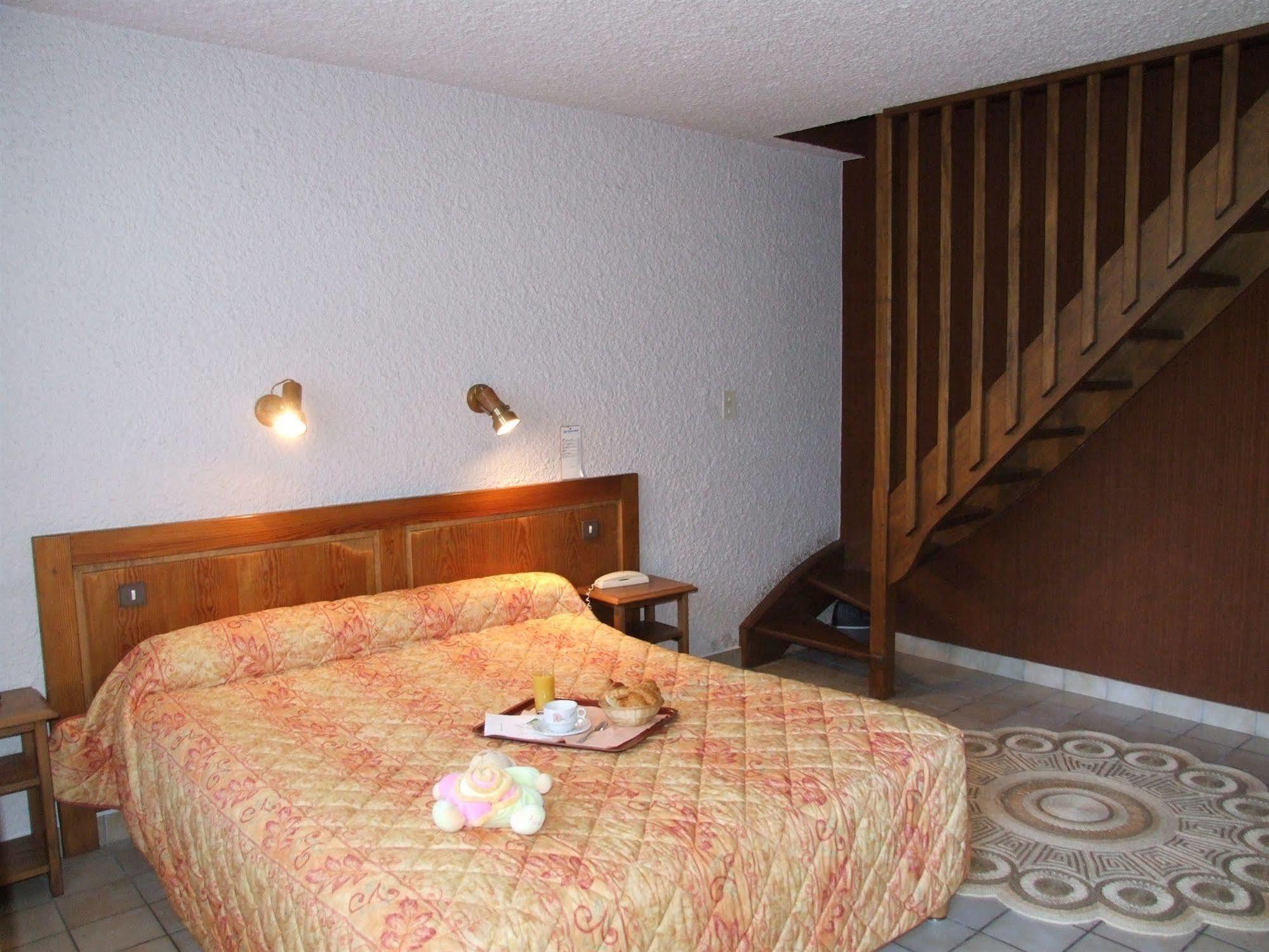 Hotel & Restaurant Azur Ла-Фрессинуз Экстерьер фото