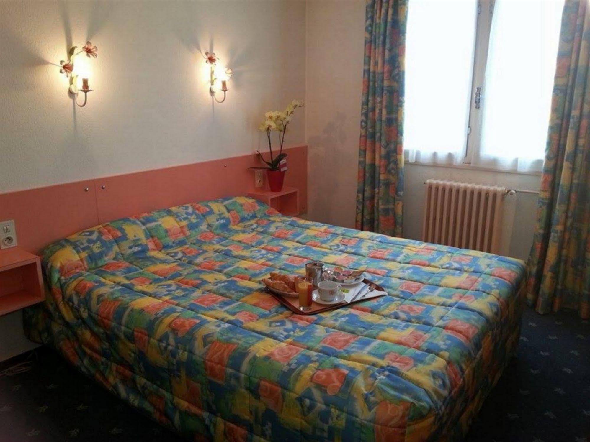 Hotel & Restaurant Azur Ла-Фрессинуз Экстерьер фото