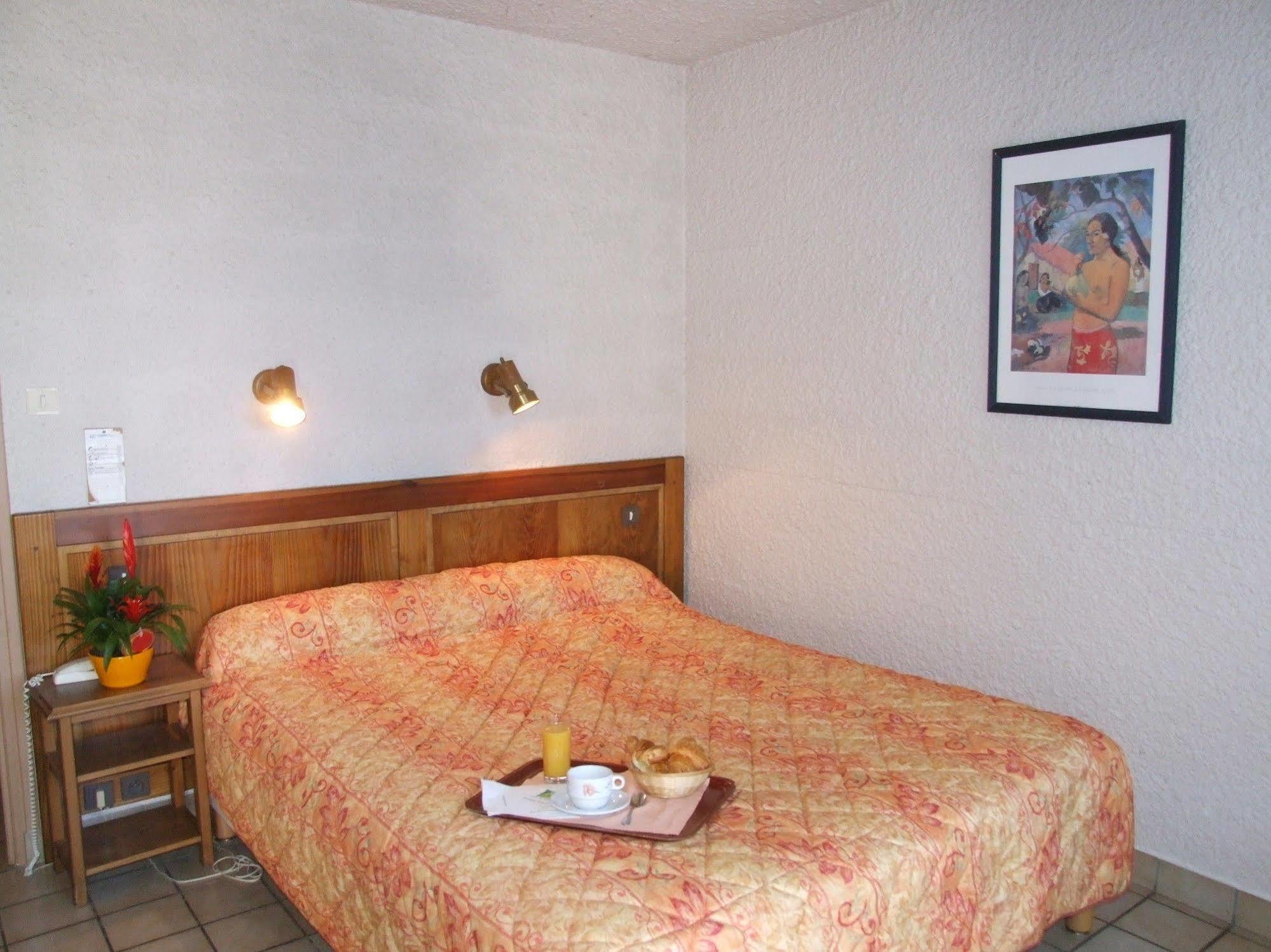Hotel & Restaurant Azur Ла-Фрессинуз Экстерьер фото